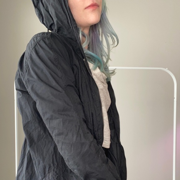 Armani Small Wrinkled Jacket - Picture 5 of 12